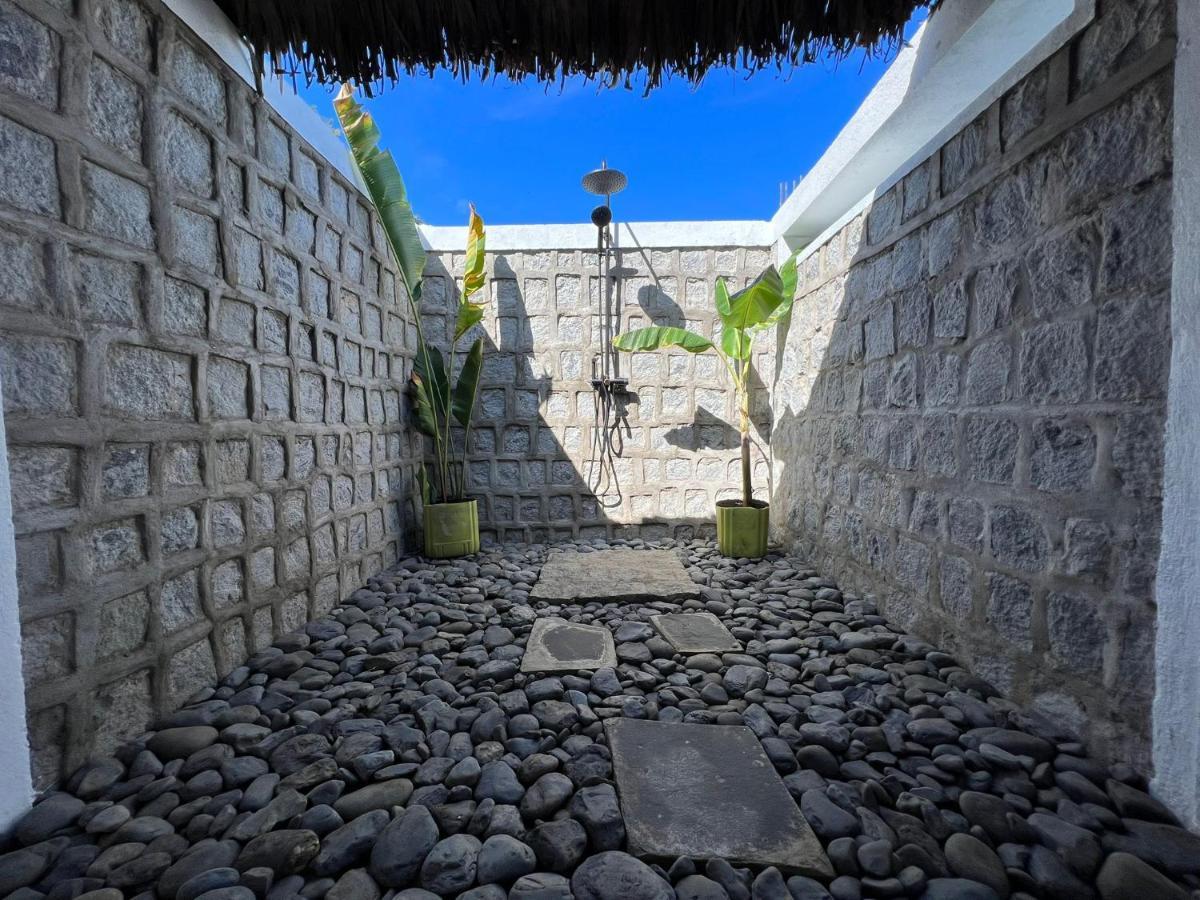 Canopee Lodge Nosy Komba Exterior foto